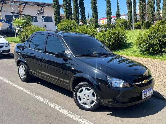 CHEVROLET CLASSIC 1.0 MPFI ADVANTAGE 8V FLEX 4P MANUAL
